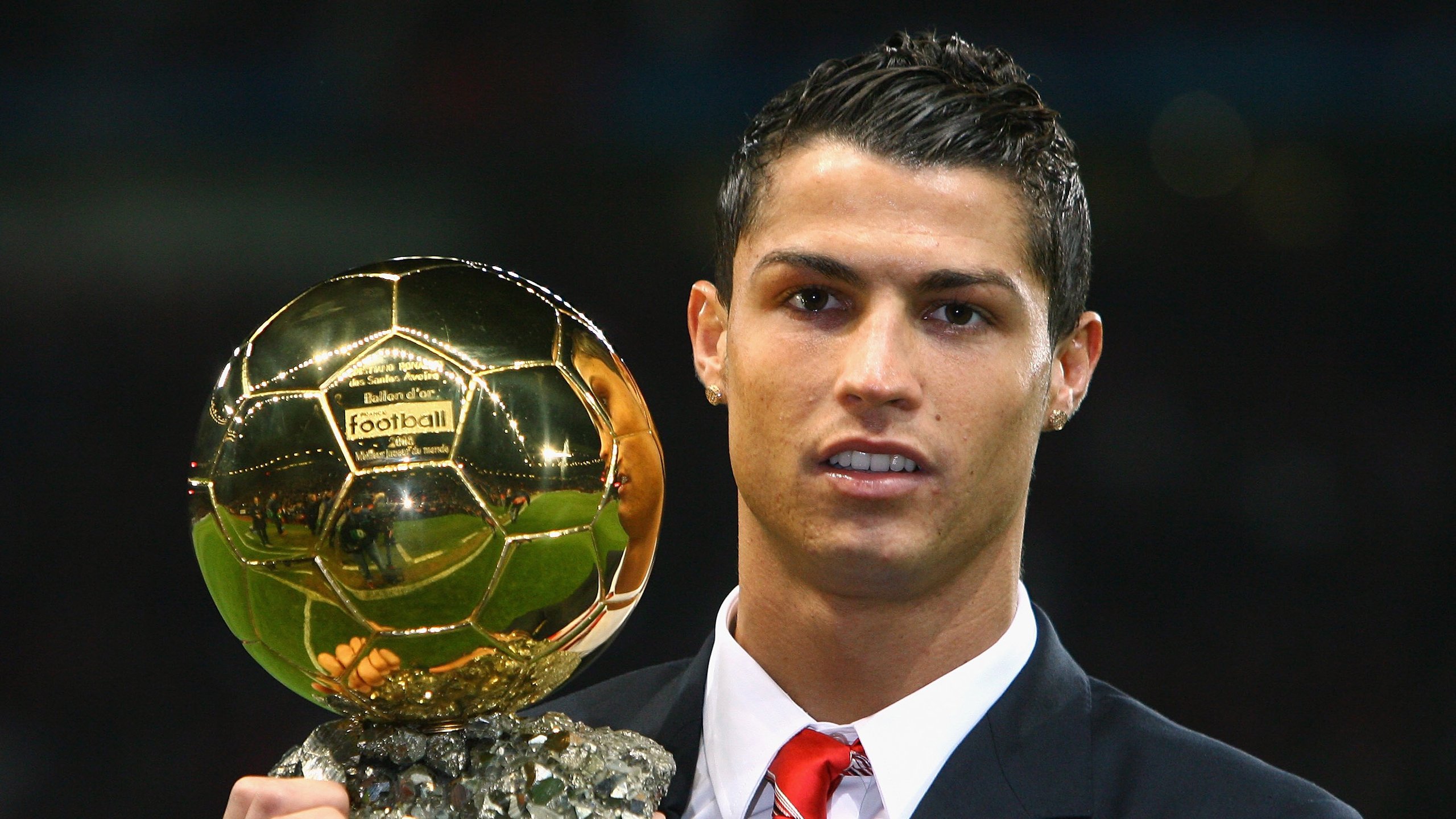 卡塞米罗中场统治力尽显，哥斯达黎加硬仗战术击溃多特蒙德